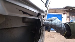 Замена личинок замка двери приора