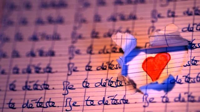 Музыка в ванной комнате. Это - хит! Посмотрите! смотреть онлайн