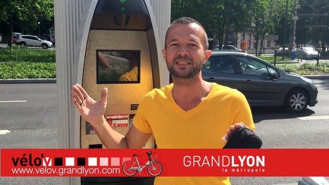 Лион VLOG - Как пользоваться прокатом велосипедов во Франции - Лионский Велопрокат смотреть онлайн