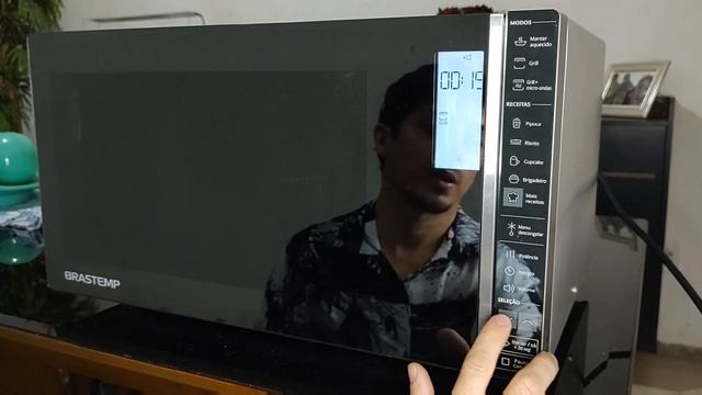 MICRO-ONDAS Brastemp ESPELHADO BMG45AR com GRILL 32L cor inox é BOM? Esse é LINDO e quase PERFEITO! смотреть онлайн