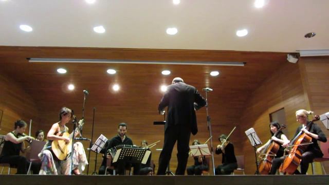 Gino Zambelli. Concierto para Bandoneon Guitarra y Orchestra (Astor Piazzolla) смотреть онлайн