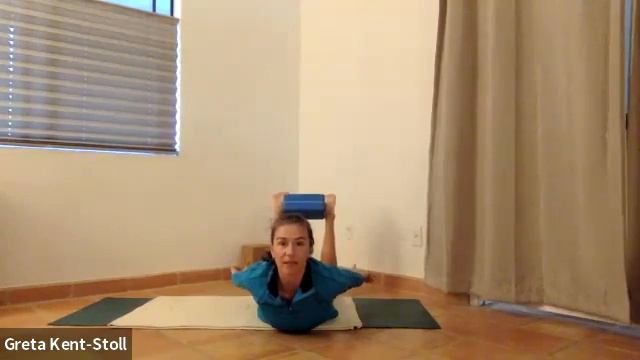 Timing and Repetition in Backbends - Iyengar Yoga with Greta смотреть онлайн