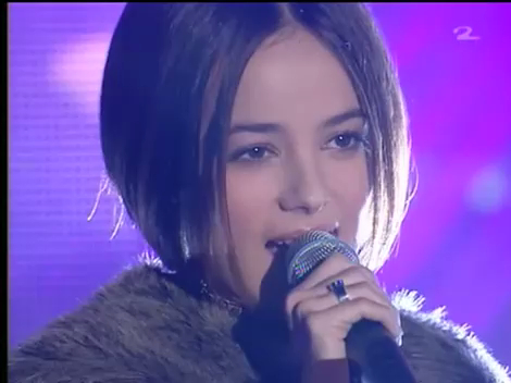 Alizee - Moi Lolita - live (HQ)_x264 смотреть онлайн