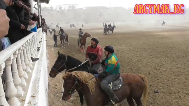 Манас Ниязов жана Байыш Ниязов Узбекистанда улакта! смотреть онлайн