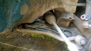 Как заменить пыльник рулевой рейки часть 1