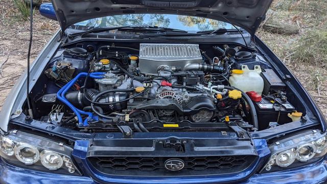 Subaru Impreza WRX GF8 EJ205 Engine & Intake Sound + Turbo flutter - Engine Bay recording смотреть онлайн