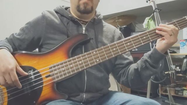 Lakie town / Alumitone / Fender flat strings смотреть онлайн