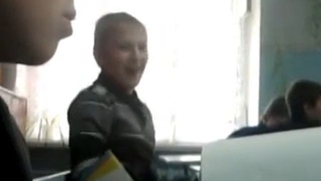 Чуба душит Дюшу смотреть онлайн