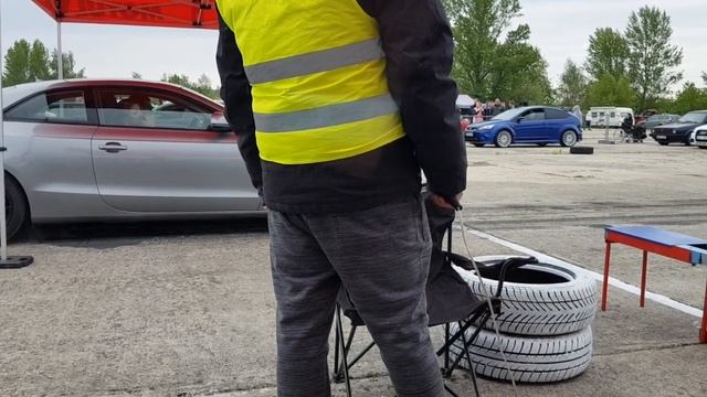 Golf R APR vs Audi A5 3.2 Quattro смотреть онлайн