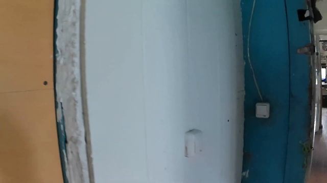 В 194  Невесёлая неделя.  Коридор в панельку и кабачковая икра