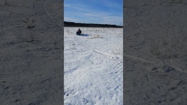 ребенок в полне может самостоятельно управлять Шайтан машиной)) смотреть онлайн