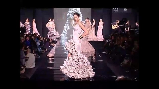 Vicky Martin Berrocal - Presentación colección VIVIR 2009 1/3 смотреть онлайн