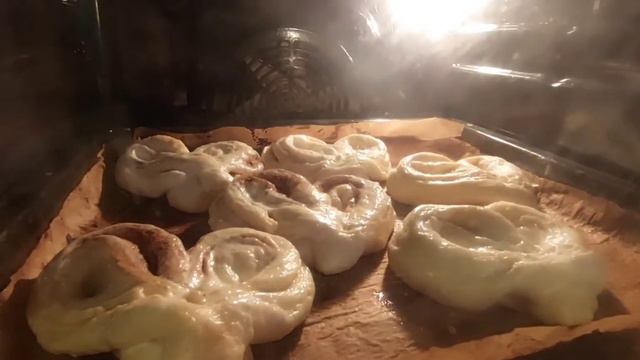 Пирожки от Ловетт🤣🤣🤣возможно они съедобны. 🥐 смотреть онлайн