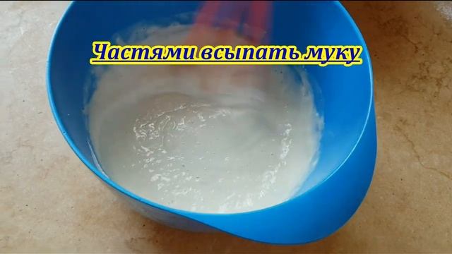 Пышные оладьи на кефире без дрожжей.Готовим вместе и не судим строго! смотреть онлайн