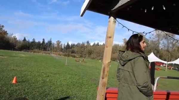 PUMPKIN PATCH fun WITH MY SISTER :Bir & Rose LIFE IN CANADA