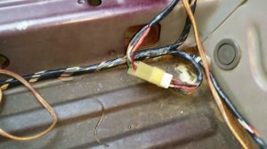 не заводится заз шанс и ланос,не горит чек и не работает бензонасос..mp4