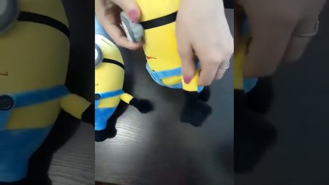 Миньоны игрушки Джордж, Дейв, Стюарт 28 см 3D глаза, купить игрушек миньонов в Украине Киеве смотреть онлайн