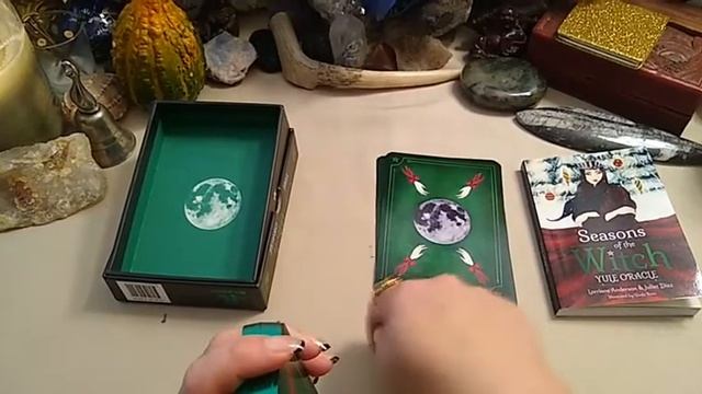 Season of the Witch Yule Oracle Review & Mini Reading. #oracledeck #review #oraclereview смотреть онлайн