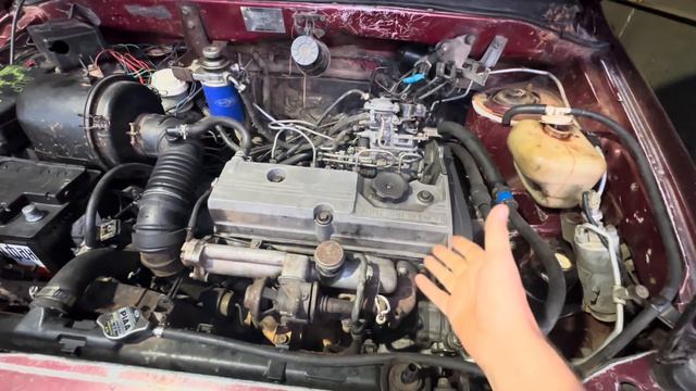 Купил Mitsubishi RVR решил поменять прокладку гбц,сильно дымит бурлит из расширительного бачка смотреть онлайн