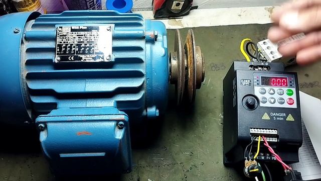 Configuração inversor de frequência CW-100! смотреть онлайн