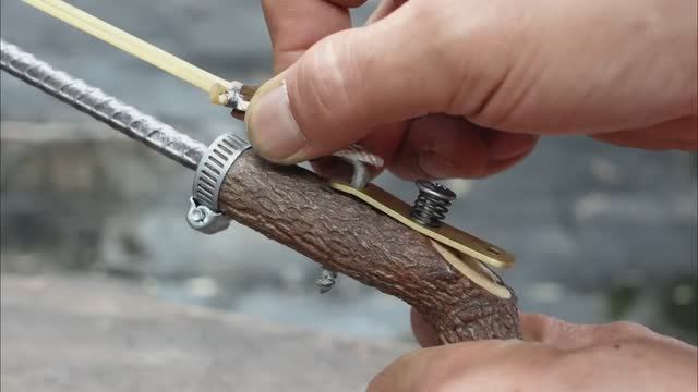 можно ли сделать рогатку из арматуры, шестигранных гаек и веток_ смотреть онлайн