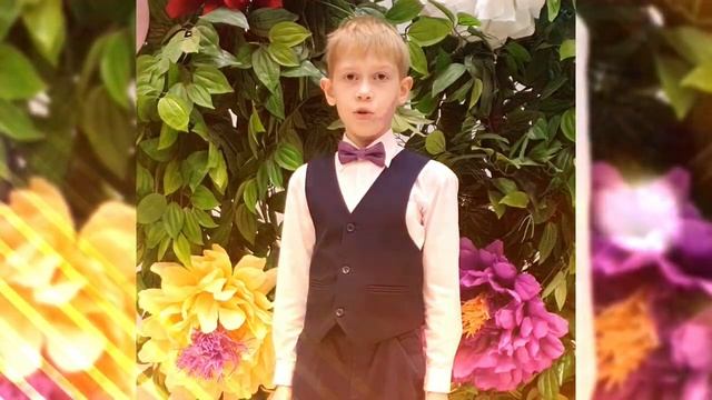 Самые добрые стихи только для наших мам... смотреть онлайн