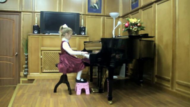 Маша. Концерт учеников Анны Якушевой 10.12.2017 смотреть онлайн