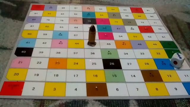 Simple Board Game смотреть онлайн