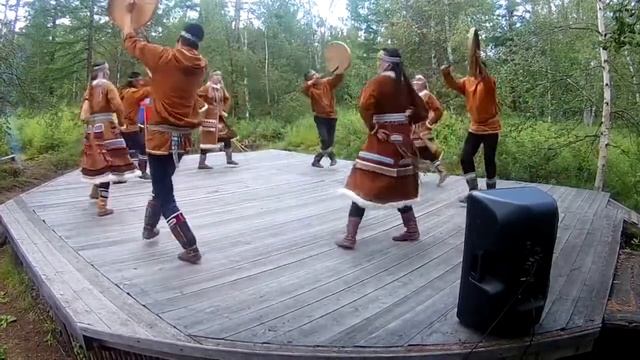 Эвенский танец