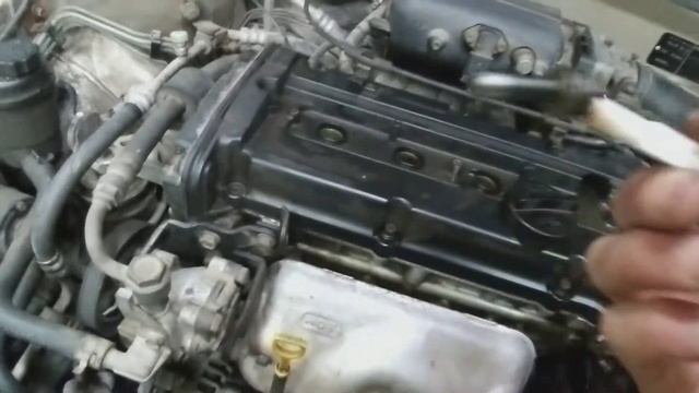течь масла из под крышки клапанов на hyundai Элантра смотреть онлайн