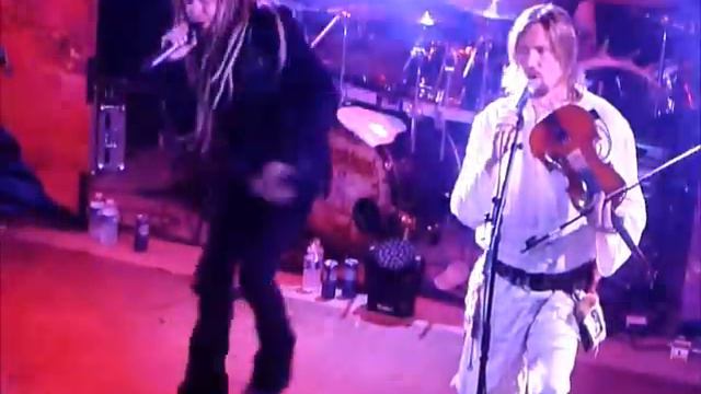Korpiklaani - Rauta - live au Divan du monde смотреть онлайн