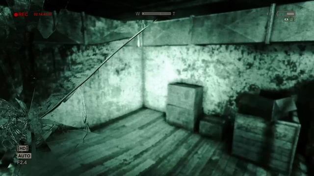 Прохождение Outlast - В поисках отца Мартина. Найти ключ доступа на 3 этаж в зале отдыхе #13 смотреть онлайн