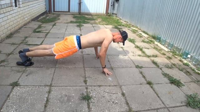 Как развить СИЛУ ХВАТА и НАКАЧАТЬ ПРЕДПЛЕЧЬЯ упражнения для СТАЛЬНОГО ХВАТА Тренировка хвата смотреть онлайн