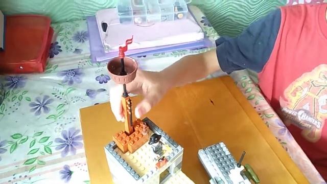 Пиратский корабль и подводная лодка из Лего смотреть онлайн