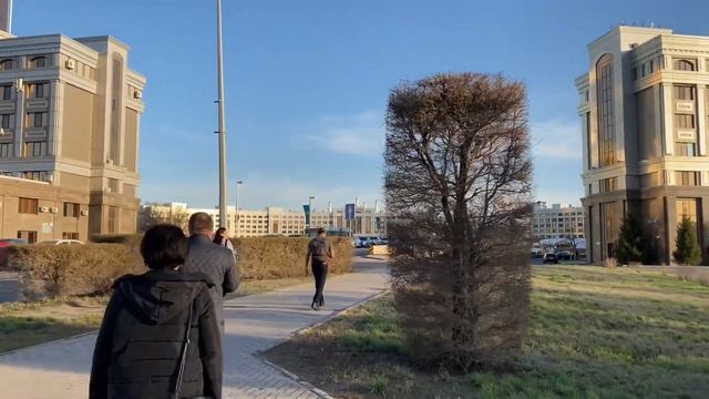 Пешая Прогулка Астана | Улица Кабанбай батыра с Hilton Garden INN до Asia Park смотреть онлайн