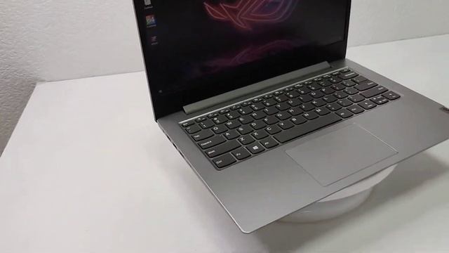 Ноутбук Lenovo 1-14AST-05 A6-9220e/4Gb/64Gb SSD/AMD R4 CN19560 смотреть онлайн