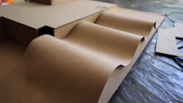 How to make a cardboard fingerboard skate park! смотреть онлайн