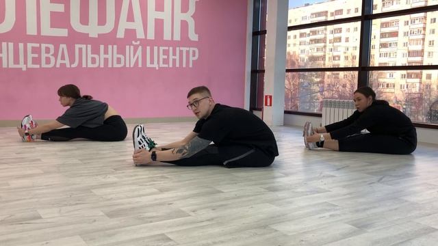 ДОМАШНЕЕ ЗАДАНИЕ НА ЛЕТО | РАСТЯЖКА С МИХАИЛОМ ЗАБАРЮЩИМ смотреть онлайн