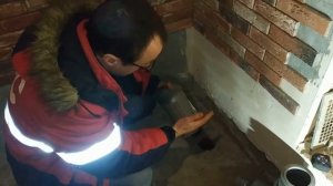 Что делать если строители высоко залили в плите канализационную трубу