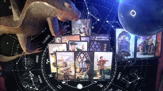 Четыре короля. Общее онлайн-гадание для замужних дам. смотреть онлайн