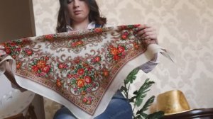 Платок шерстяной с осыпкой (оверлоком) "Весёлые деньки", вид 2