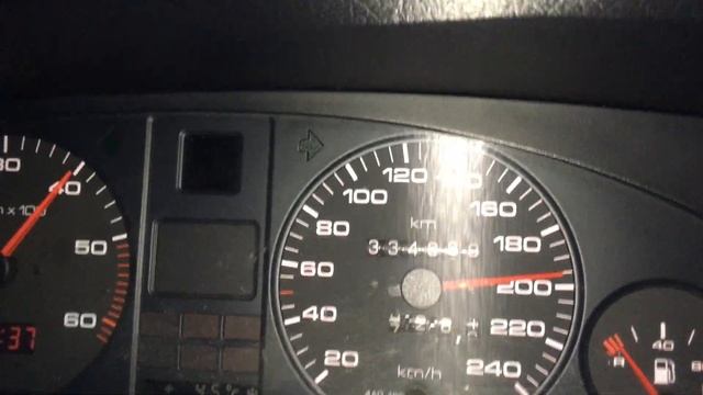 Audi 100 2.5 TDI 140-206 km/h смотреть онлайн