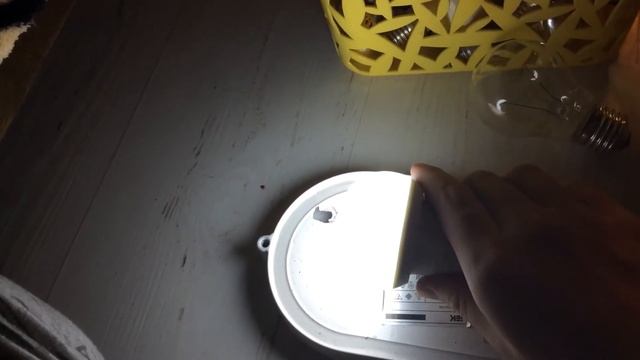 Филипс LED гриб 9Вт хлам или нет если все фирмы хлам то какая фирма не хлам? смотреть онлайн