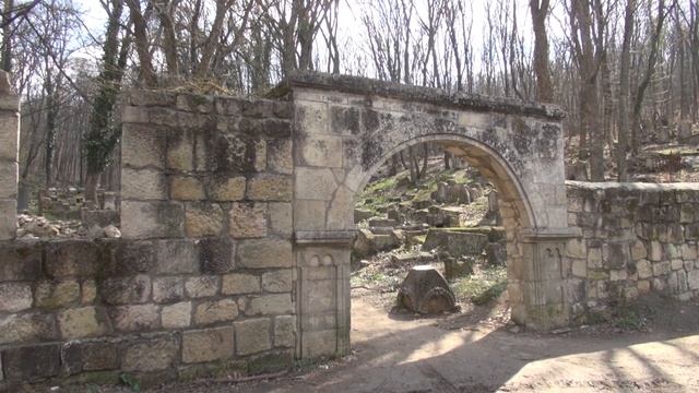 «Все 4 колеса» - Выпуск 15, Чуфут-Кале. смотреть онлайн