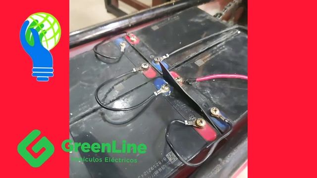 PELIGRO DE UNA MALA CONEXIÓN DE BATERÍAS EN UNA MOTO ELÉCTRICA. смотреть онлайн