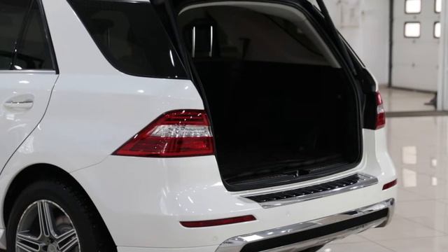 Mercedes-Benz ML (Auto Expert) смотреть онлайн