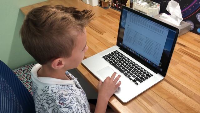 Coding for Kids - Install Python and create first program смотреть онлайн