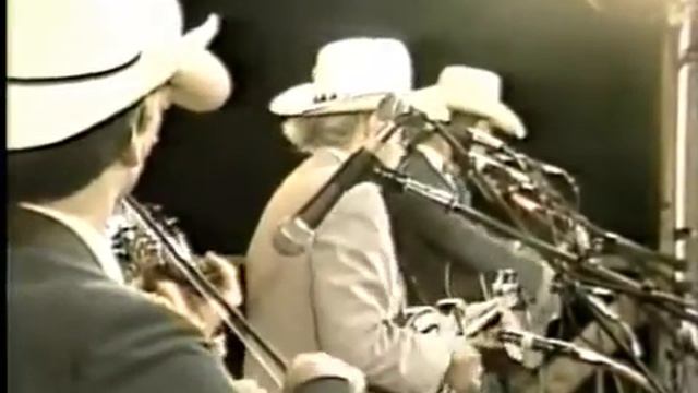Bill Monroe Come Hither To Go Yonder смотреть онлайн