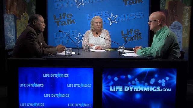 The Parallels Between The Dred Scott Decision and Roe V. Wade смотреть онлайн