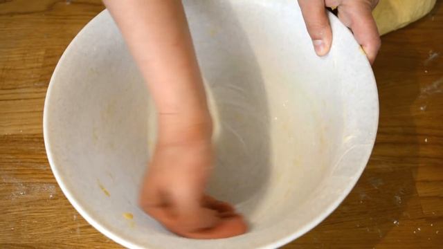 Медовые плюшки с корицей и сахаром Сказочные!! смотреть онлайн